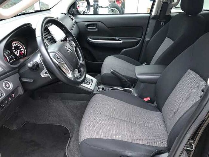 Mitsubishi L200 4x4 Automatik DC Spirit