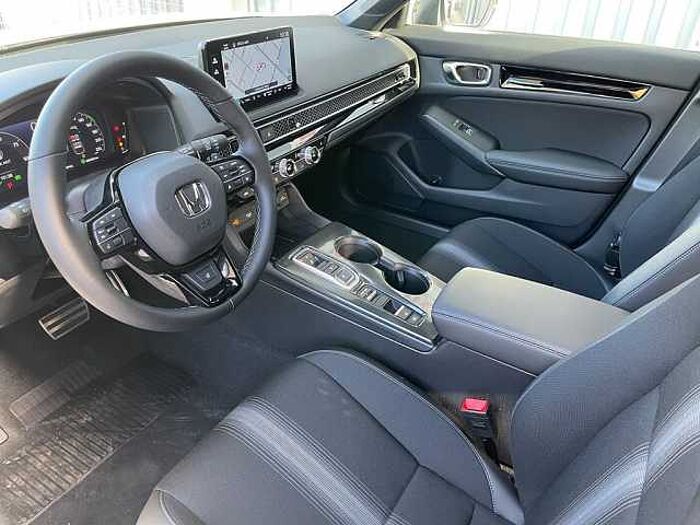 Honda Civic e: HEV 2.0 i-MMD Hybrid Sport - Facelift