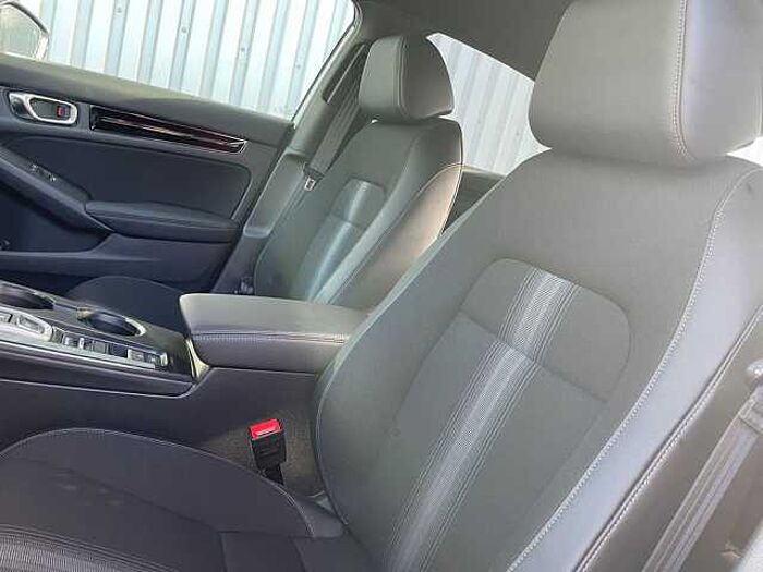 Honda Civic e: HEV 2.0 i-MMD Hybrid Sport - Facelift