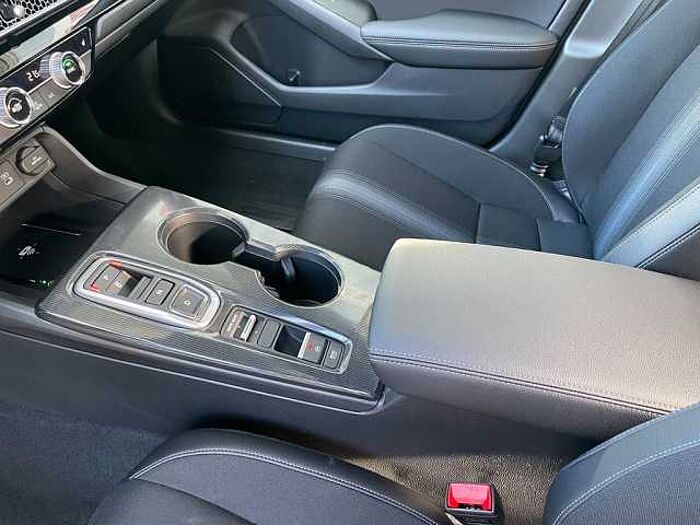 Honda Civic e: HEV 2.0 i-MMD Hybrid Sport - Facelift