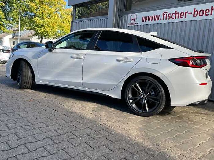 Honda Civic e: HEV 2.0 i-MMD Hybrid Sport - Facelift