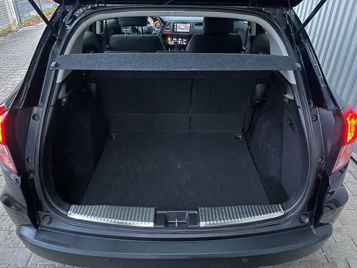 Honda HR-V 1.5i Elegance mit Naviagtion