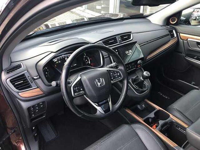 Honda CR-V 1.5i Executive 4WD