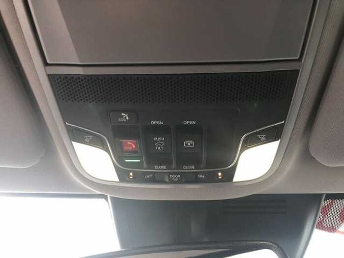 Honda CR-V 1.5i Executive 4WD