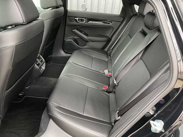 Honda Civic 2.0 e: HEV Hybrid Advance