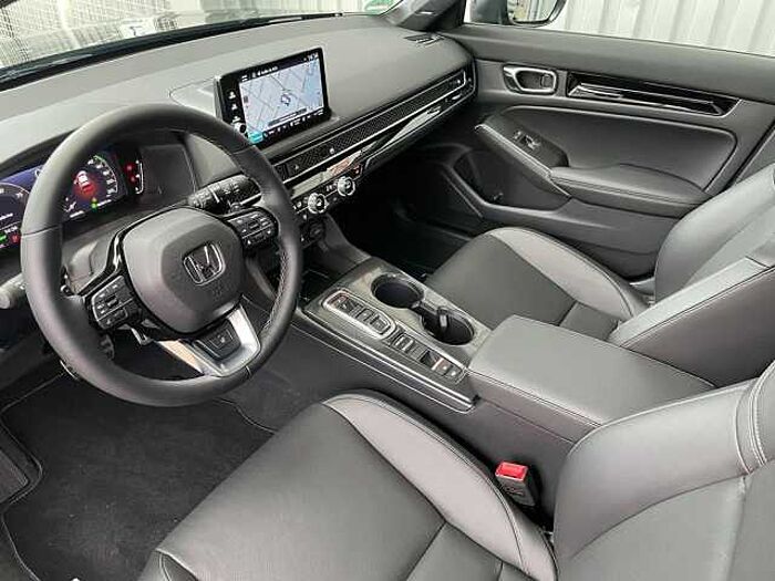 Honda Civic 2.0 e: HEV Hybrid Advance