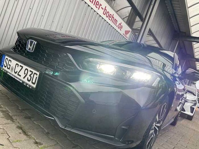 Honda Civic 2.0 e: HEV Hybrid Advance