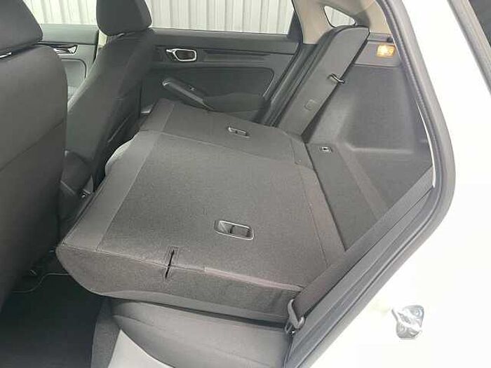 Honda Civic e: HEV 2.0 i-MMD Hybrid Elegance