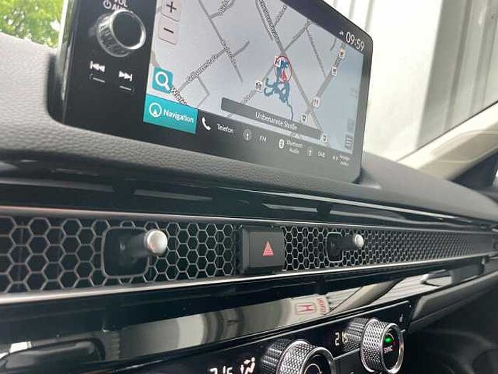 Honda Civic e: HEV 2.0 i-MMD Hybrid Elegance
