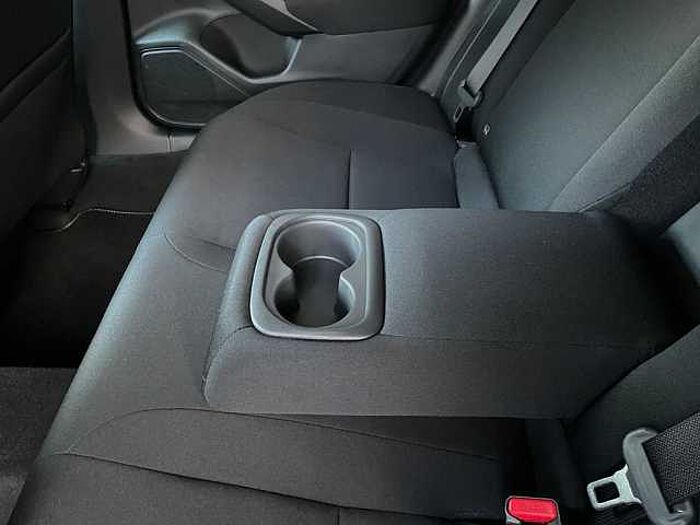 Honda Civic e: HEV 2.0 i-MMD Hybrid Elegance