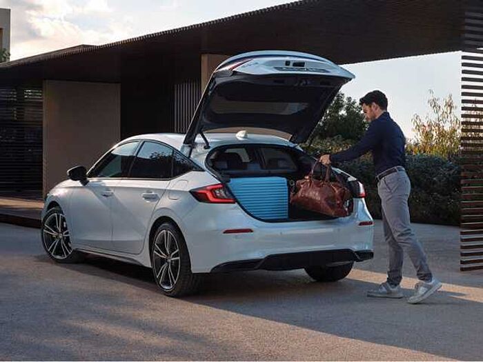 Honda Civic e: HEV 2.0 i-MMD Hybrid Advance - Facelift