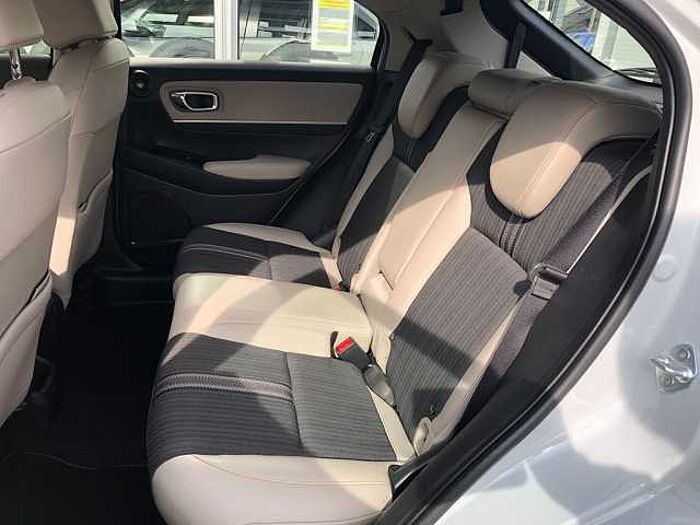 Honda HR-V 1.5 i-MMD Hybrid Advance Style