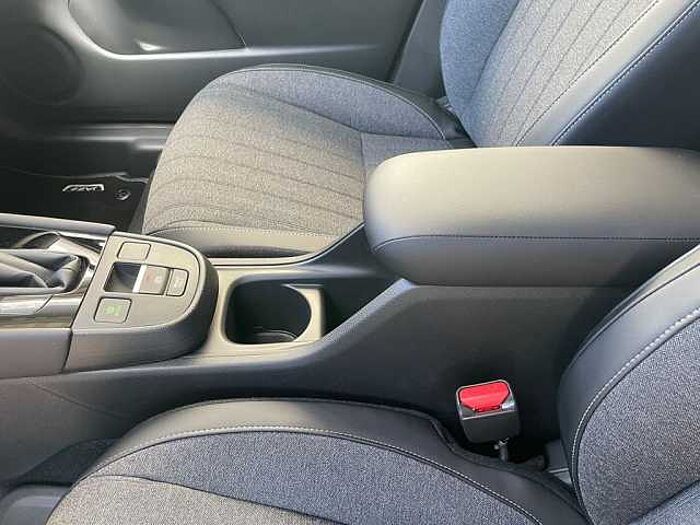 Honda Jazz e: HEV 1.5 i-MMD Hybrid Advance