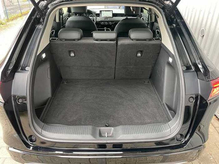 Honda HR-V 1.5i-MMD Hybrid Advance / Allwetter