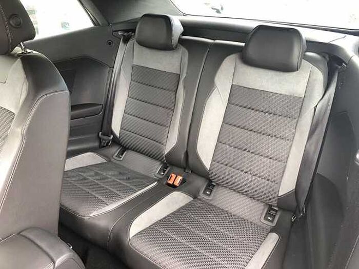 Volkswagen T-Roc Cabrio 1.5 TSI DSG R-Line AHK