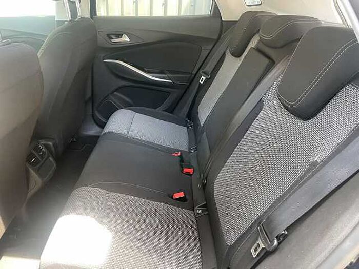 Opel Grandland X 1.2 Edition / Allwetterreifen