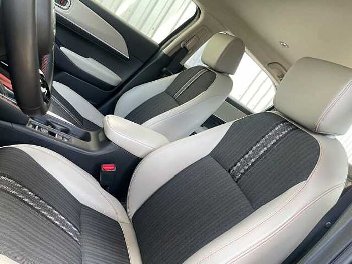 Honda HR-V 1.5i-MMD Hybrid Advance Style