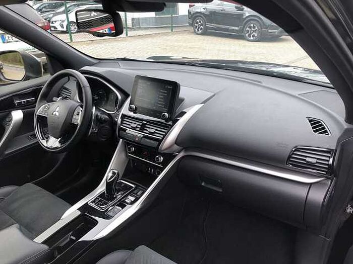 Mitsubishi Eclipse Cross 2.4i Plug-in Hybrid Select AWD