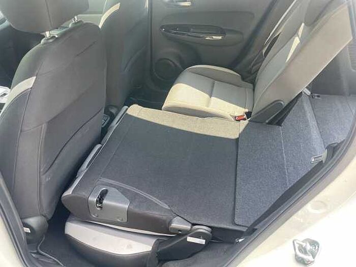 Honda Jazz 1.5i Hybrid Crosstar Executive