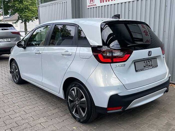 Honda Jazz e: HEV 1.5 i-MMD Hybrid Advance