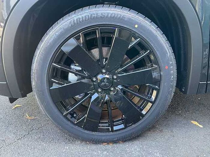 Mitsubishi Outlander PHEV Diamant Top Black Edition - Luxur