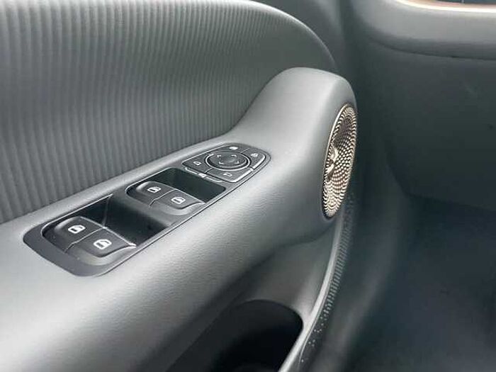 Great Wall Motor ORA 5 SUV 1.5 Hybrid Luxury